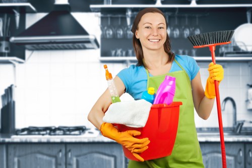End of tenancy cleaning team working in Bermondsey flats
