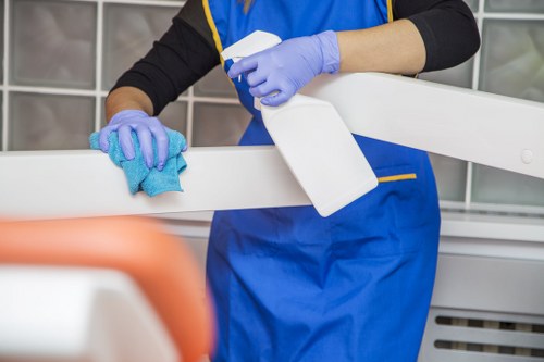 Accepted payment methods for Cleaner Bermondsey including card and PayPal